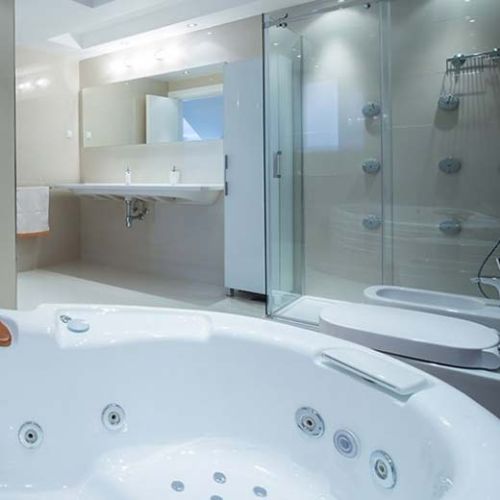 The Shower and Tub Plumbing Professionals in Hilton